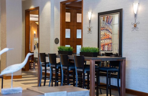 Bay City Hotel | DoubleTree by Hilton Bay City - Riverfront