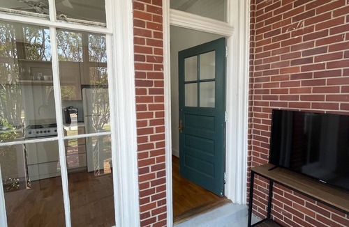Auburn Apartment | Downtown Auburn game day apartment