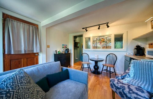 Eureka Springs Historic District Apartment | Downtown Edgewood Terr Piedmont