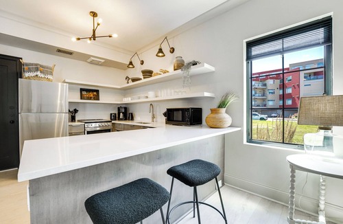 Ludington Condo | Downtown Ludington Modern Condo w/Great Views!