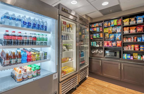 Champaign Hotel | Drury Inn & Suites Champaign