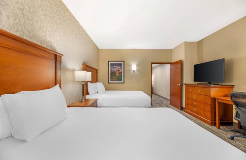 Brentwood Hotel | Drury Plaza Hotel St. Louis Brentwood