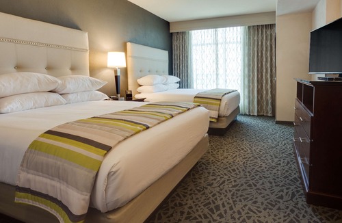 Cape Girardeau Hotel | Drury Plaza Hotel Cape Girardeau Conference Center