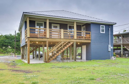 Theriot Cottage | 'dularge Copper Landing' - Steps to Falgout Marina