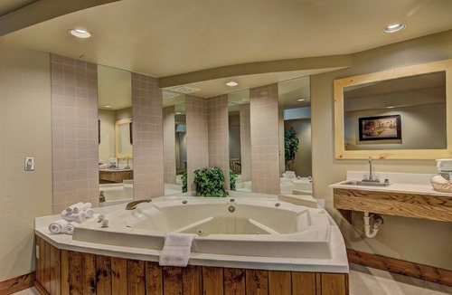 Eagle River Resort | Eagle River Inn and Resort
