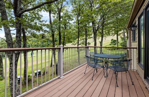 Wintergreen Condo | Eagles Court 24 with Wintergreen Advantage