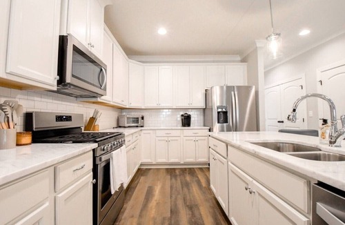 Tallassee Villa | Eagles Nest | Auburn Townhome | Close to Campus