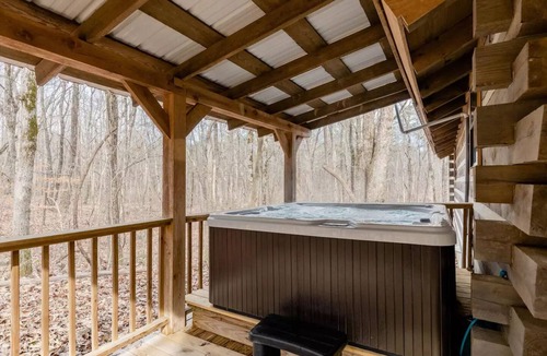 Mentone House | Early Spring Deals!Pet+HotTub+New BATH+GR8Coffee+FirePit