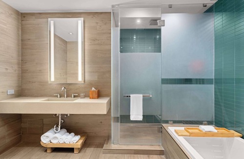 Brickell Hotel | EAST Miami