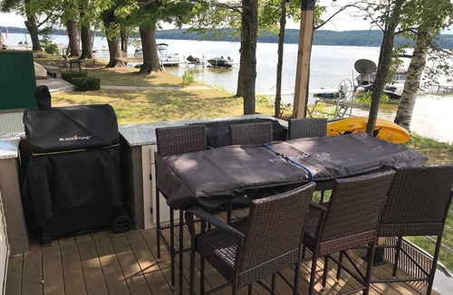 Lewiston House | East Twin Lake House - 2 Minutes to town