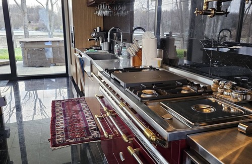 Ann Arbor House | 🍃EcoLux Estate w/La Canche Range & Hot Tub: 7 miles to UM