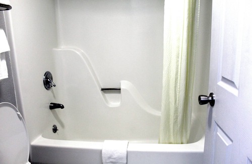 Franklin Hotel | Econo Lodge Franklin South