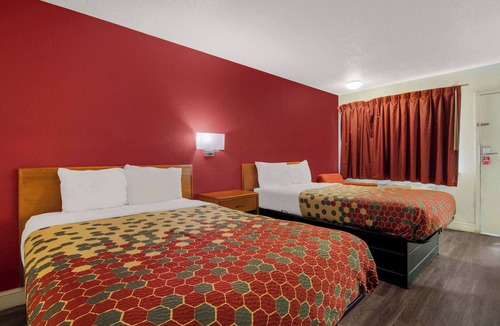Goldsboro Hotel | Econo Lodge Goldsboro Hwy 70