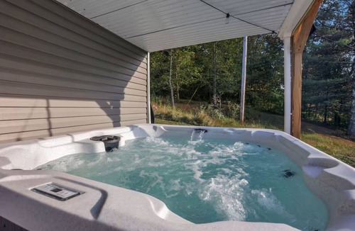 Laurelville Cabin | Edens Hillside Haven