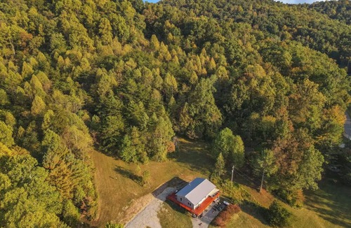 Laurelville Cabin | Edens Hillside Haven