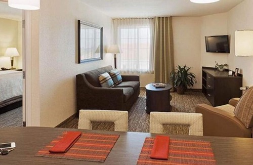 Pearl House | Elegant & Big Room! Ideal for Your Next Vacation