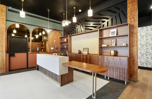 Arts/Warehouse District Apartment | Eleven48 Hotel