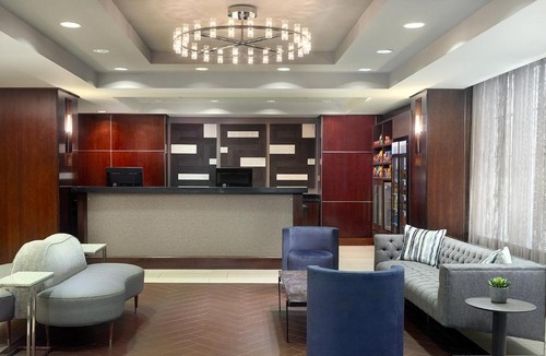Peachtree Center Hotel | Ellis Hotel, Atlanta, a Tribute Portfolio Hotel