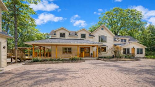 Ellison Bay House | Ellison Bay SpaHouse- New, Walk to Water, Shops, Hot Tub, Sauna & Games