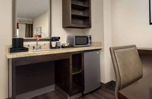 Hoover Hotel | Embassy Suites by Hilton Birmingham Hoover