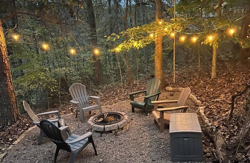 Slade Cabin | Enchanting 2 bedroom Cabin in Slade, KY