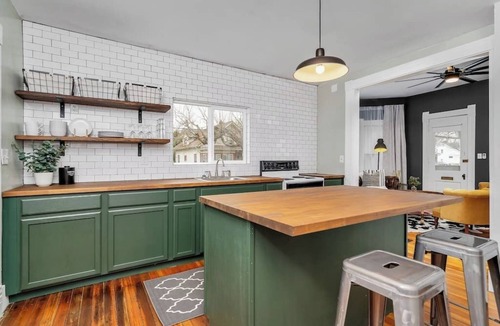 Xenia House | Enchanting Bungalow - 2BR Historic Hidden Gem
