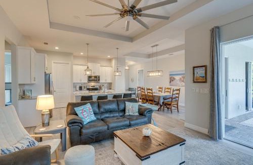 Englewood East House | Englewood Escape Near Beaches w/Private Lanai!