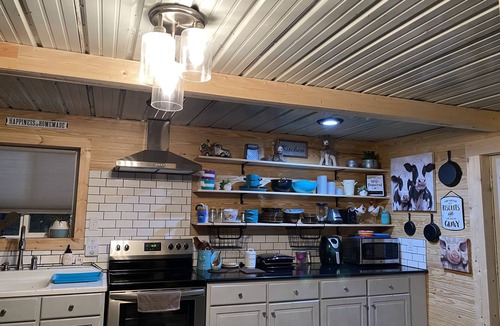 Burnside Cabin | Escape to a upscale cozy cabin and private,near Daniel Forest, Lake Cumberland
