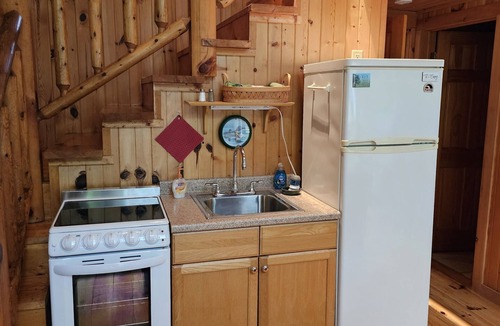 Fremont Cabin | Evergreen Lodge,Waterfront Log Cabin,Wolf River,Partridge Lake,Fremont,Wisconsin
