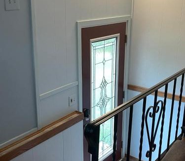 Lake Ann House | Executive Housing Central To All Area Attractions! Grandma's 2