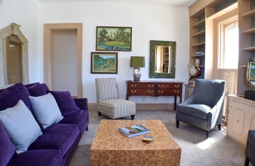 Jackson Apartment | Expansive 1-Bedroom Apartment with Large Rooms and Dedicated Workspaces