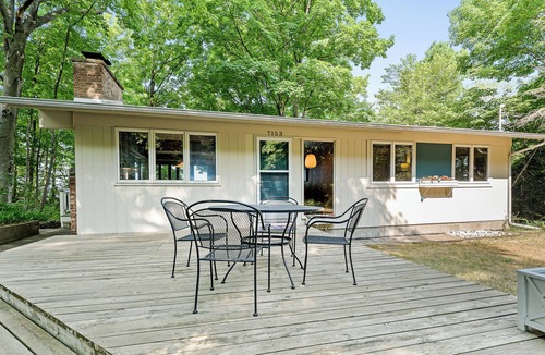 Port Sheldon House | Experience comfort at Graceland, a charming 3-bedroom house