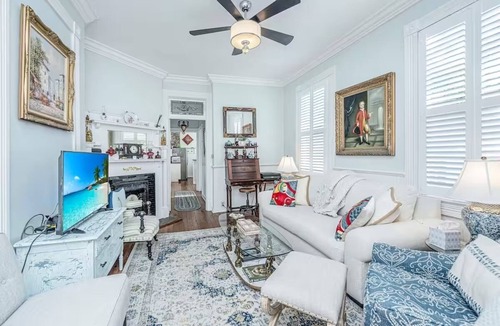 Harleston Village Condo | Experience the Heartbeat of Charleston on Queen Street