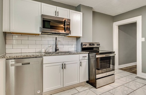 Near Eastside House | Explore Downtown & Mass Ave! 3BR Indy Townhome