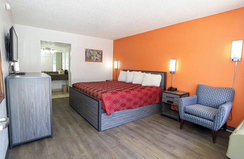 Durant Hotel | Express Inn