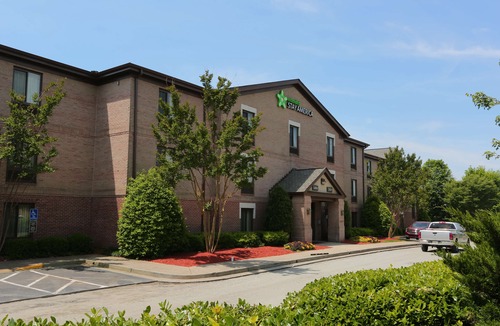 Alpharetta Hotel | Extended Stay America Suites - Atlanta - Alpharetta - Northpoint - East