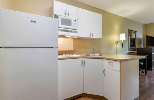 Bloomington Hotel | Extended Stay America Suites Bloomington Normal