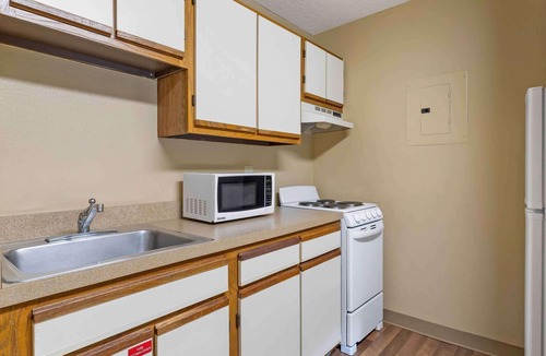 Town Center Hotel | Extended Stay America Select Suites Atlanta Kennesaw