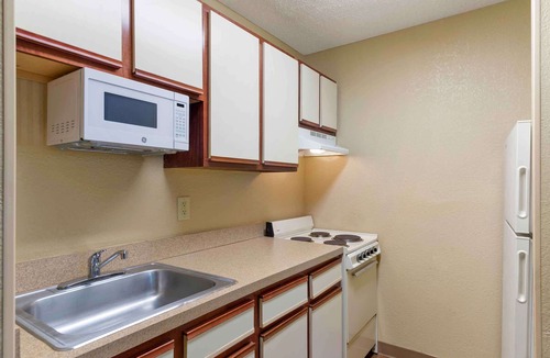Town Center Hotel | Extended Stay America Select Suites Atlanta Kennesaw