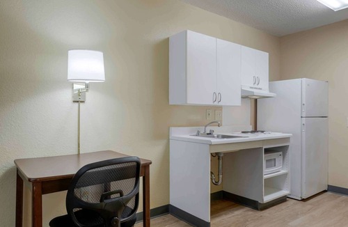 Cumberland Hotel | Extended Stay America Suites Atlanta Marietta Powers Ferry R