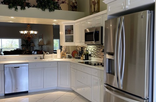 North Naples Condo | EXTENDED STAY: Save 25% on 180+ Days, Gated Lakefront Living, 7 Min to Beach