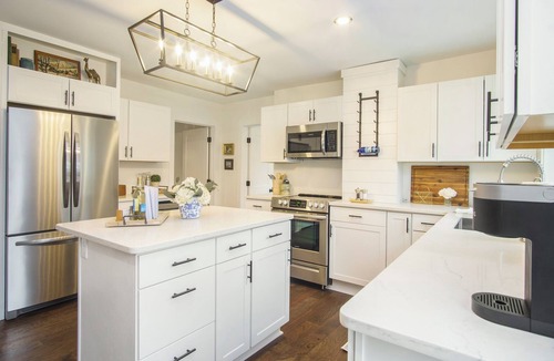Ludington House | Fabulous, 4 Bedroom, 3 Bathroom home in Downtown Ludington