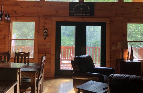 Grassy Creek House | Fabulous Log Cabin on the River! Available for long term rent.