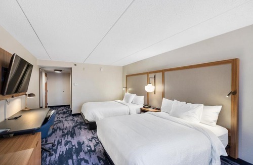 Evansville Hotel | Fairfield Inn by Marriott Evansville West