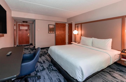 Evansville Hotel | Fairfield Inn by Marriott Evansville West