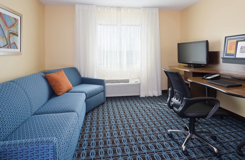 Beaumont Residential Hotel | Fairfield Inn & Suites Lexington Keeneland Airport