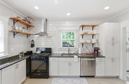 Lexington House | Fairlawn Filly | 2 Bed | Pets Welcome | Horse Park