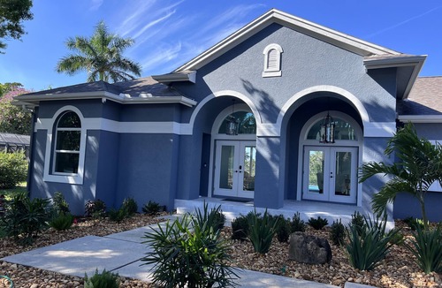 Palm River Estates House | Fall In Naples - Game Room Pvt Pool Hot Tub Impeccable Decor 3 Bedroom Home