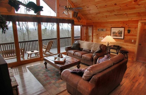 Bryson City Cabin | Falling Waters - Free Estate Tours - Secluded Luxury Cabin - Near Majestic River