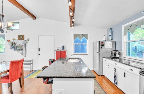 Rock Harbor House | Family-Friendly 3-Bedroom Lakefront Getaway on Norris Lake